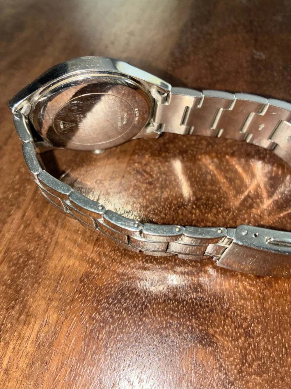GUESS Silver Metal Bracelet Watch with Black Dial